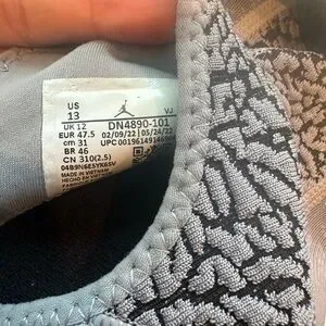 Jordan | Shoes | Jordan Water Shoes Size 3 White And Grey  display picture 1